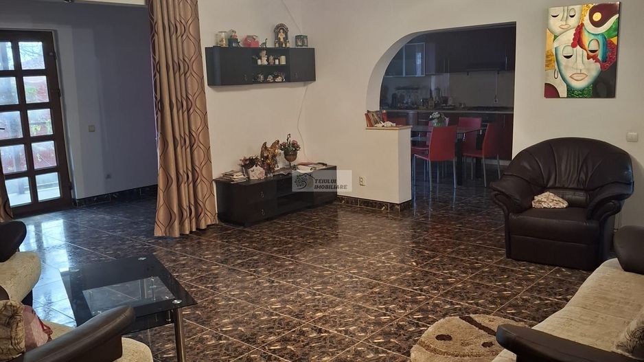 Casa/vila de vanzare in Garoafa /Vrancea - Poză 8