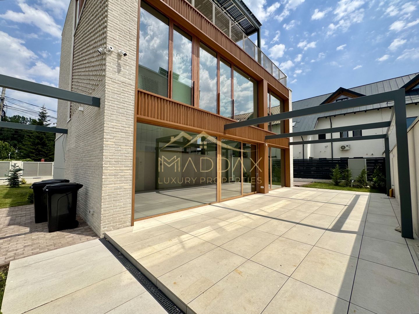 Vila cu 6 camere *575mp* / 2 locuri parcare // Pipera- Iancu Nicolae - Poză 7