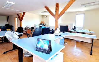 Oferim spre inchiriere spatii pentru birouri, zona Soarelui