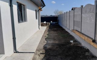 De vânzare casă – Comuna Șendreni, Cartierul Nou - Poză 13