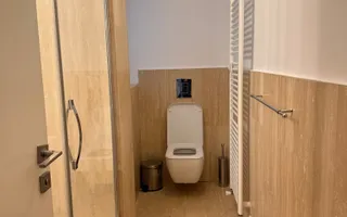 2 camere cu design industrial – un refugiu urban cu vedere spre gradina - Poză 14