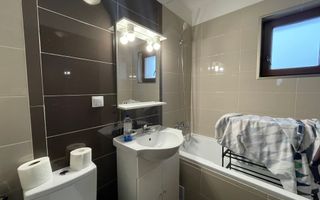 Apartament cu 3 camere de închiriat în Zorilor - Poză 10