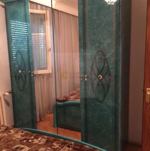 Etaj 1/10 | Balcon închis | Bloc anvelopat | Frigocom - V Ialomitei - Poză 1