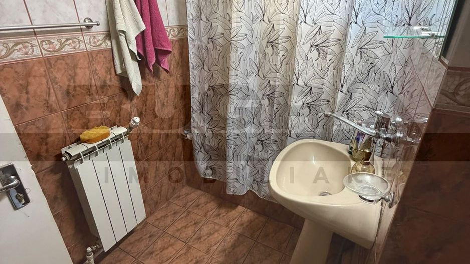 Apartament 3 camere decomandate, 72 mp, 2 bai, strada Dorobantilor - Poză 10