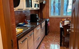 Apartament 3 camere, Decomandat. Bld. Al. Obregia, zona Vatra Dornei. - Poză 7