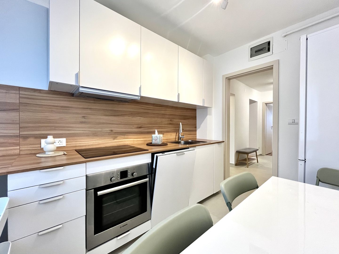 Apartament 3 camere, cu garaj,prima inchiriere, Central - Piața Unirii - Poză 17