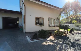 Casă individuală spațioasă cu garaj și curte generoasă – Ghiroda - Poză 39