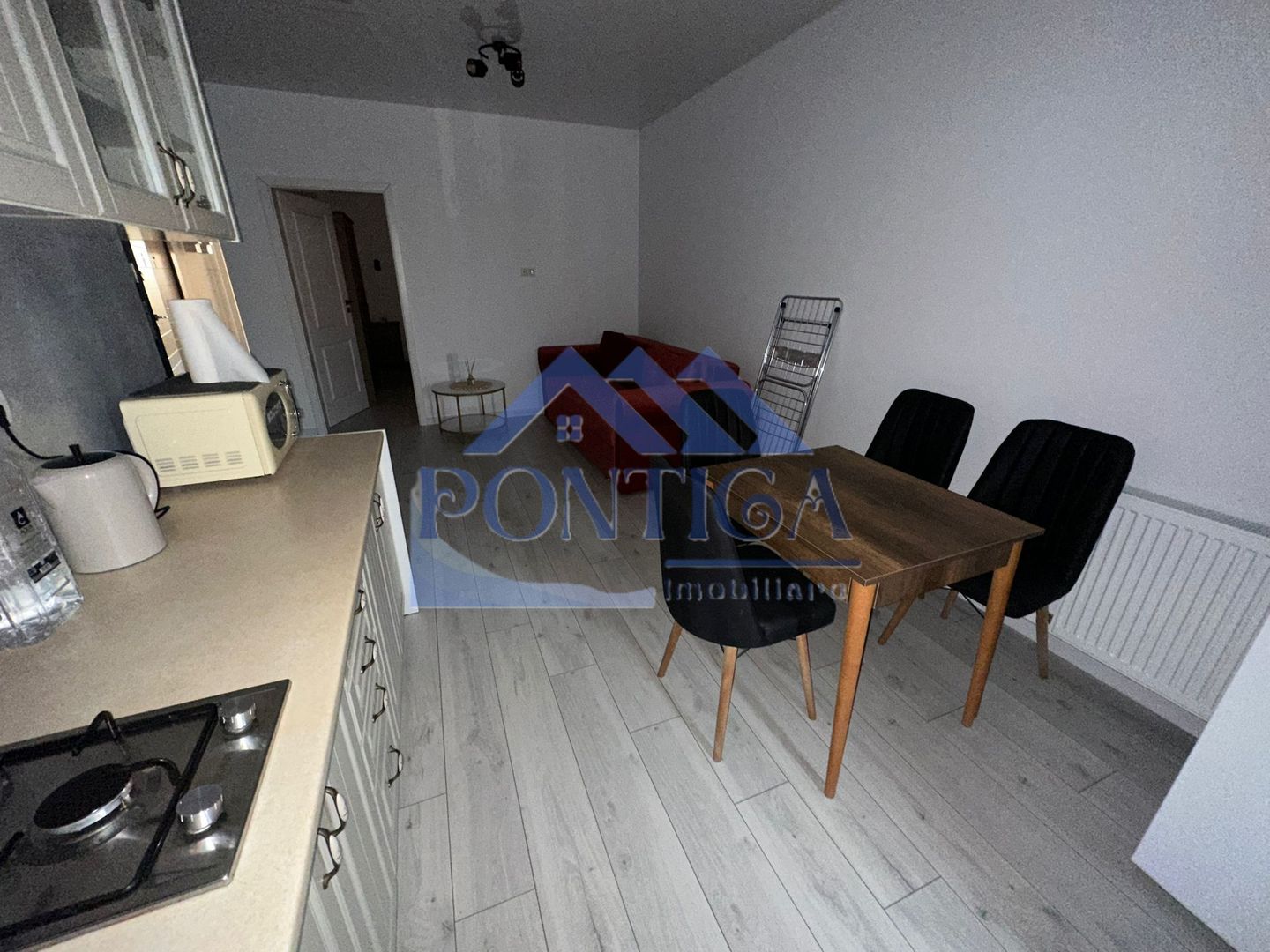 De vanzare apartament mamaia-sat - Poză 1
