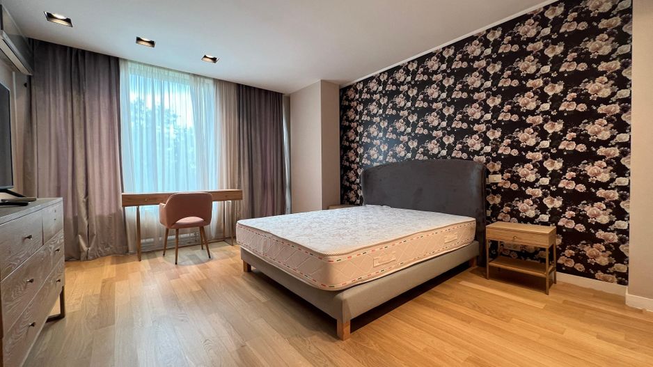Penthouse 4 camere |  vedere catre lac | piscina privata si salata de fitness - Poză 17