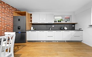 Cladire birouri moderna, 500 mp, parcare si curte zona Republicii - Poză 9