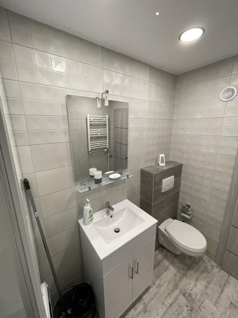 Apartament în Bucuresti - Poză 15