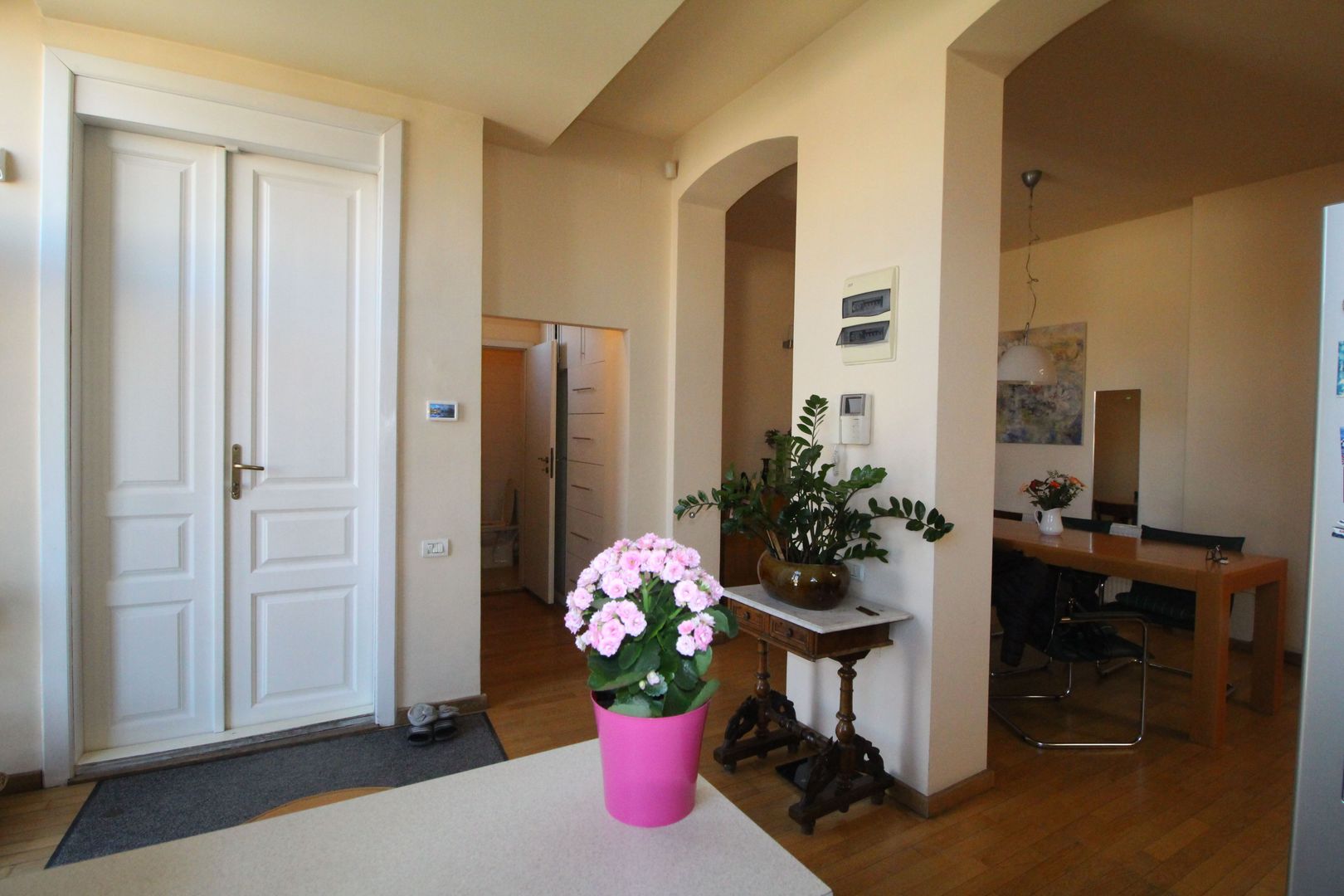 IMOBIL CU MULTIPLE DESTINATII - Poză 4