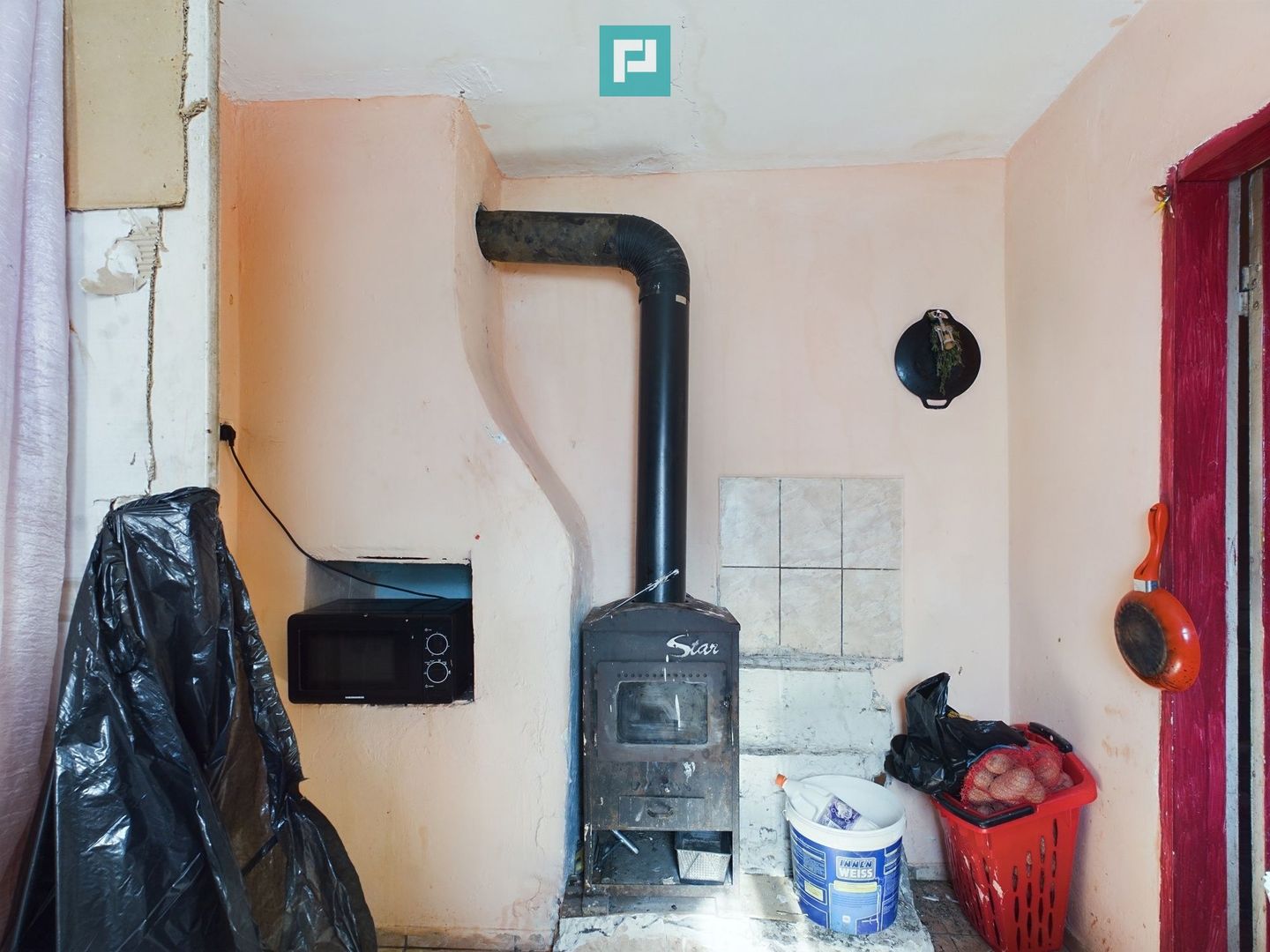 Casă cu Potențial Imens în Șipet, comuna Tormac - Poză 10