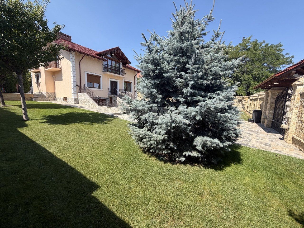 Casa de vinzare Codru, mun.Chisinau - Poză 17