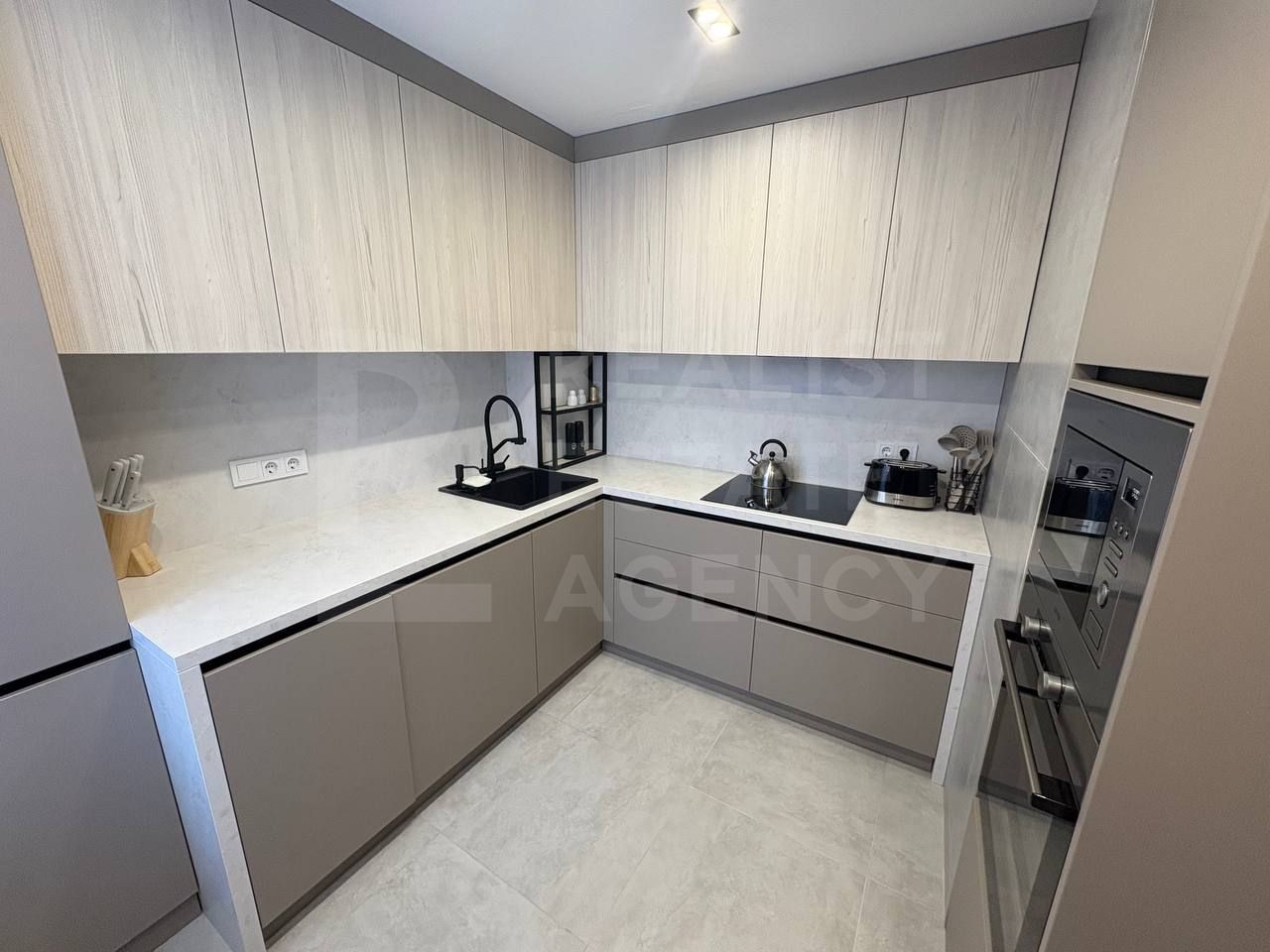 Chirie, apartament, 3 camere, strada Alexandru Vlahuţă, Centru - Poză 2