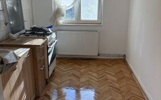 BRASADAS vinde ap 3 cam etaj 1/4 Carpați 2. - Poză 4