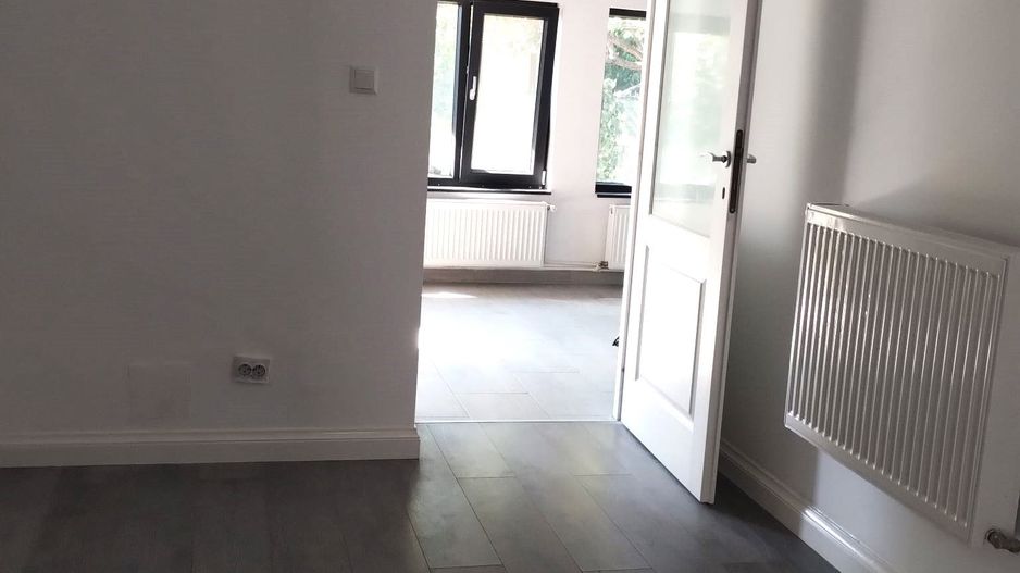 Casa individuala unde confortul întâlnește liniștea! - Poză 12