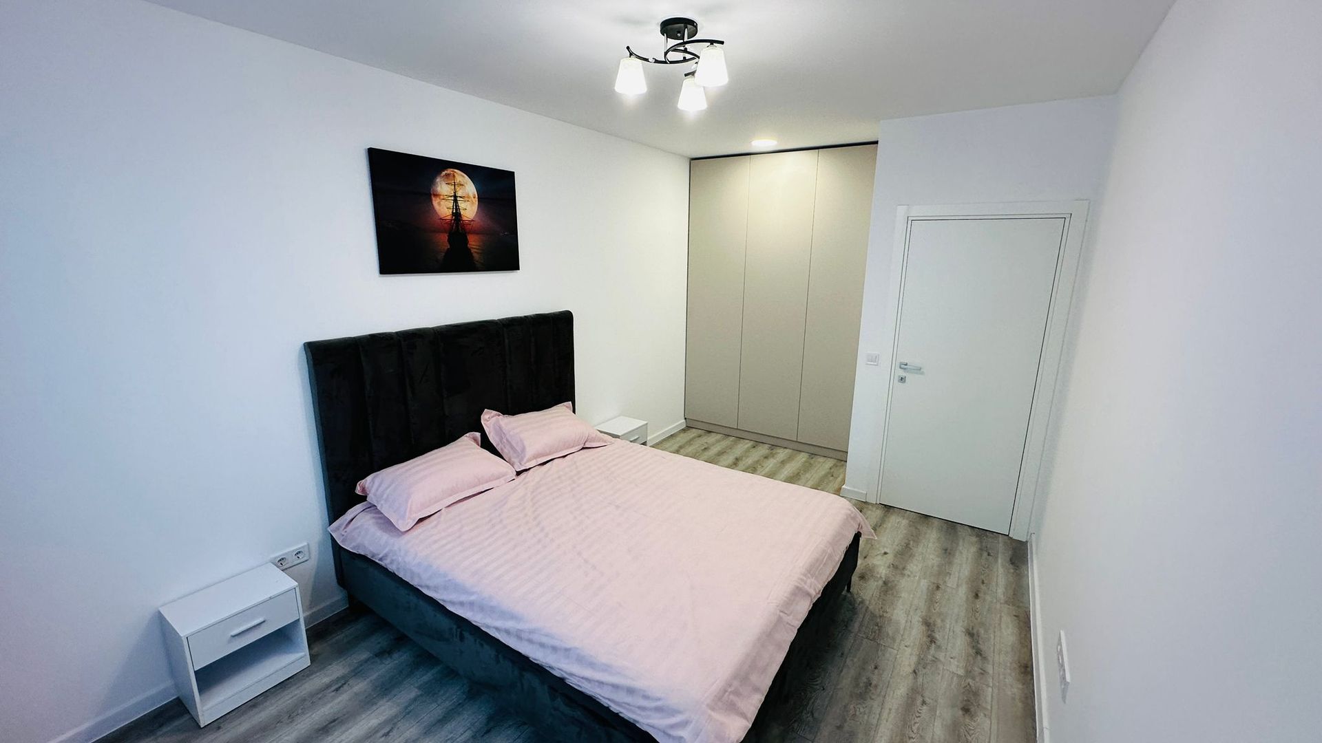 Apartament 2 camere de inchiriat Rond OMV, 5 min metrou - Poză 7