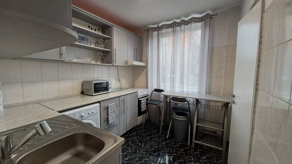 Chirie, 2 dormitoare, str. Sovata. 400 E/lună negociabil. Comision 0. - Poză 20