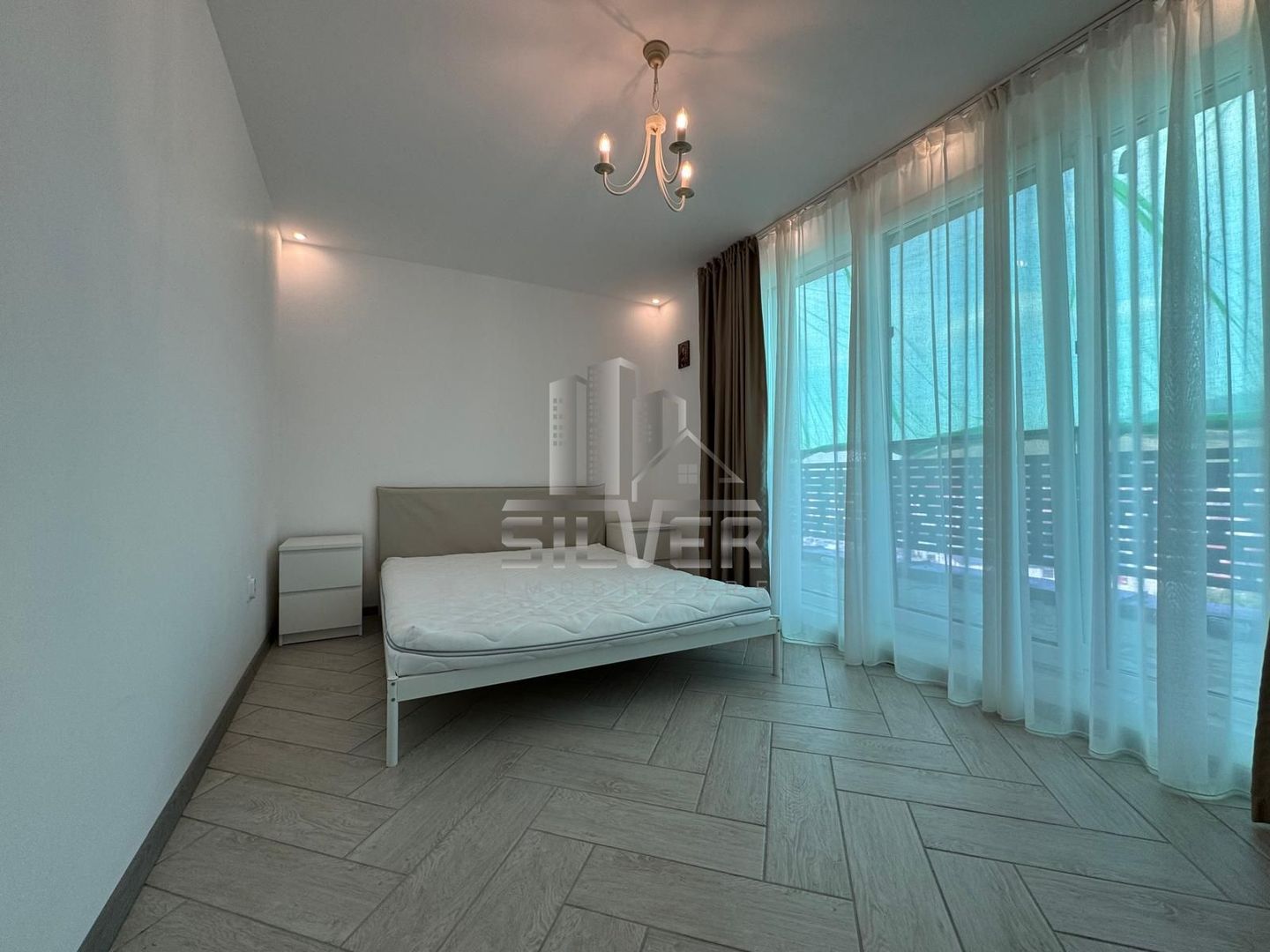 Apartament cu 2 camere/parcare subterana/Terasa/zona Eroilor. - Poză 8
