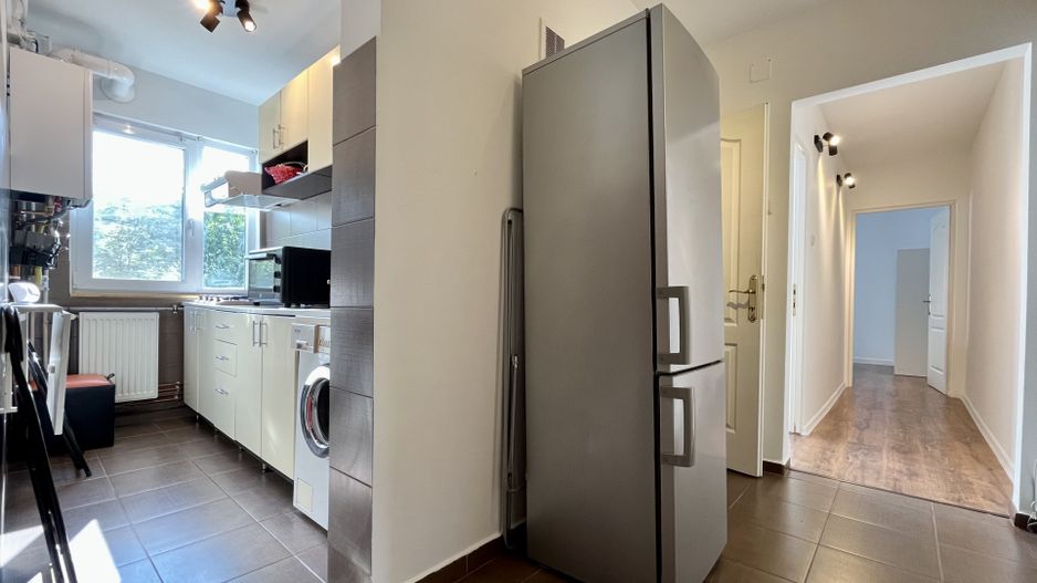 Apartament 2 camere,  vibrant si primitor, zona Complex - Stadion - Poză 12