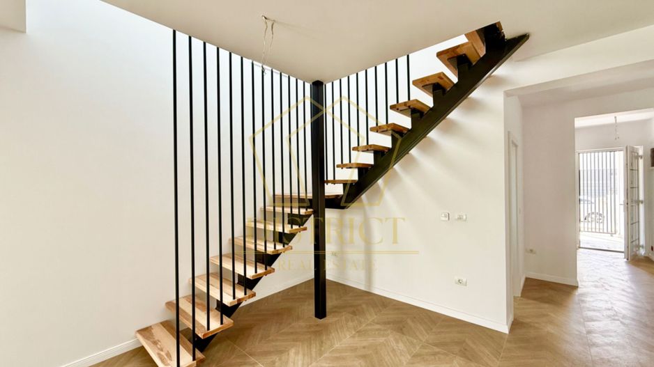 Duplex modern cu 4 camere | Covaci - Poză 3