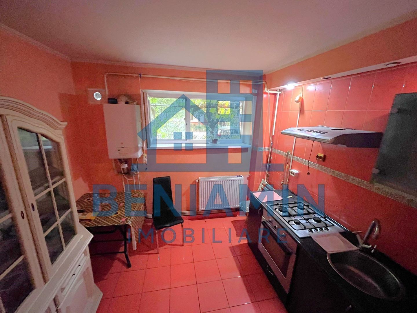 4 Camere-Brazda Lui Novac-Parter-Centrala termica-Bilateral-Liber - Poză 3