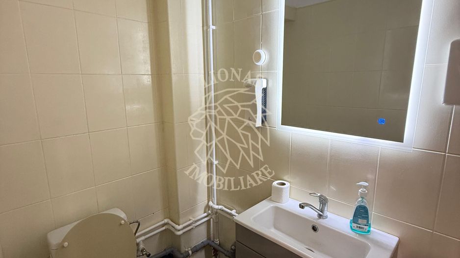 Spatiu comercial 21 mp la strada-ideal salon, cabinet-Zona Garii - Poză 4