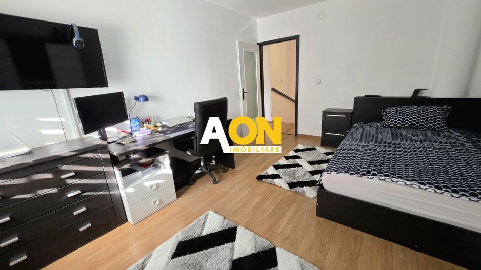 Casa 4 Camere, Zona Centru, 463mp Teren - Poză 8