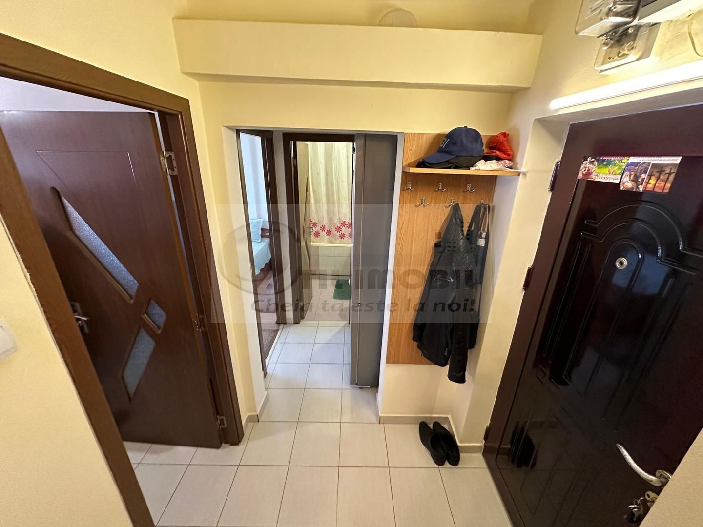 Apartament cu 2 camere, decomandat, 37.6 mp - Zimbru - 73.000 euro ! - Poză 2