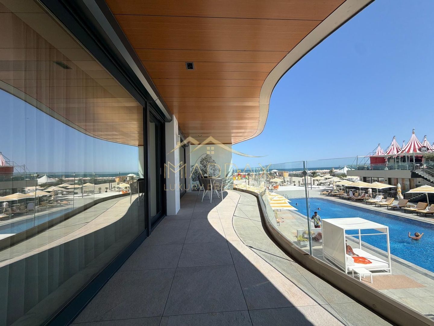 Apartament LUX***Vedere catre MARE***Complex cu piscina//MAMAIA - Poză 4