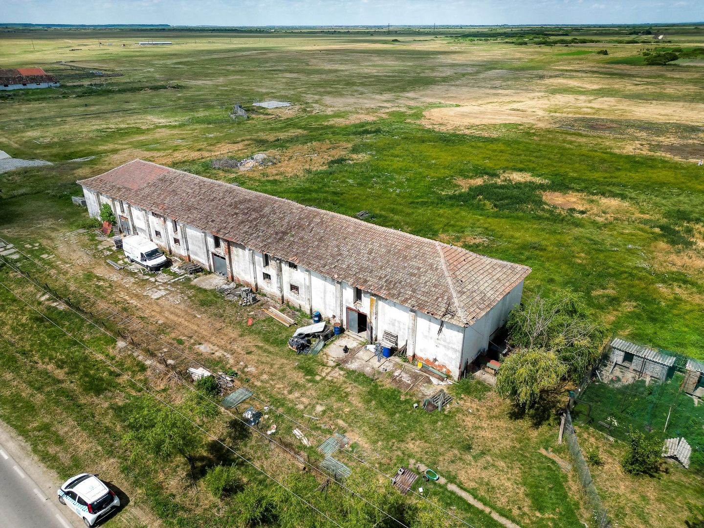 Oportunitate de investiție în localitatea Zărand - Poză 2