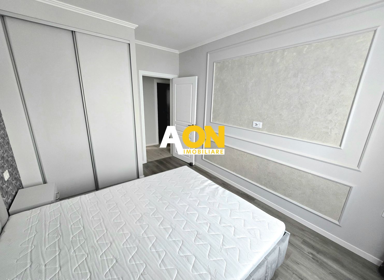 Apartament cu 2 Camere, Prima Închiriere, Ultrafinisat, Zona Arex - Poză 4