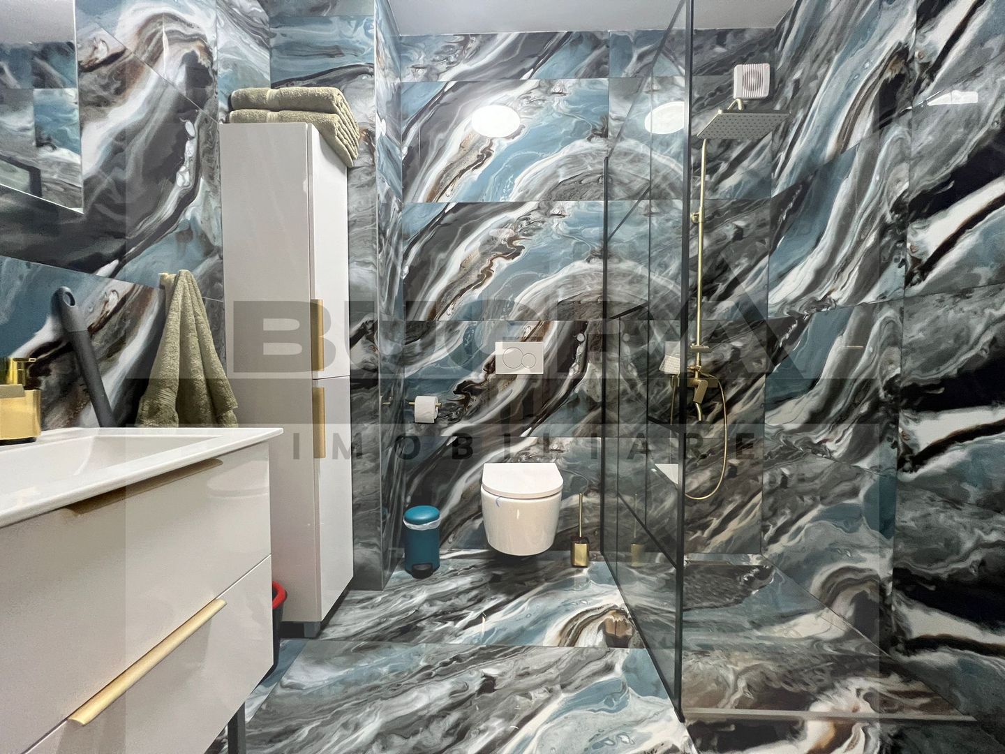 Apartament de 2 camere, LUX, parcare subterana, zona strazii Tasnad - Poză 9