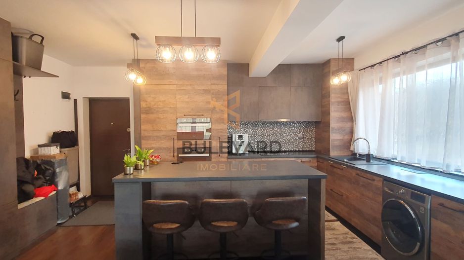 Apartament cu 2 camere si garaj, zona strazii Borhanciului! - Poză 1