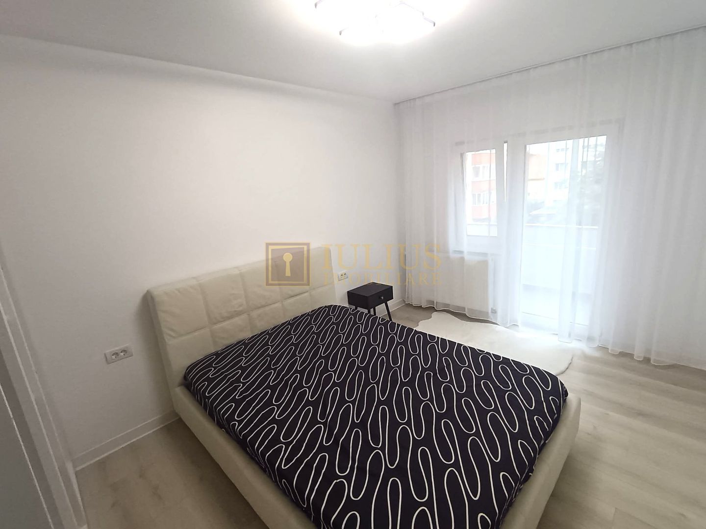 Apartament in Calea Sagului - Poză 3