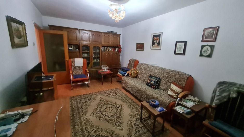 OCAZIE!!! APARTAMENT 2 CAMERE - TINERETULUI POLIVALENTA - Poză 2