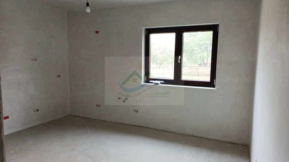 Casă/Vilă Dumbrăveni/Suceava - Poză 24