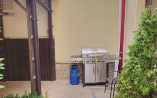 Vila 520 mp utili - 8 camere | Zona Unirii | Curte proprie 150 mp - Poză 3