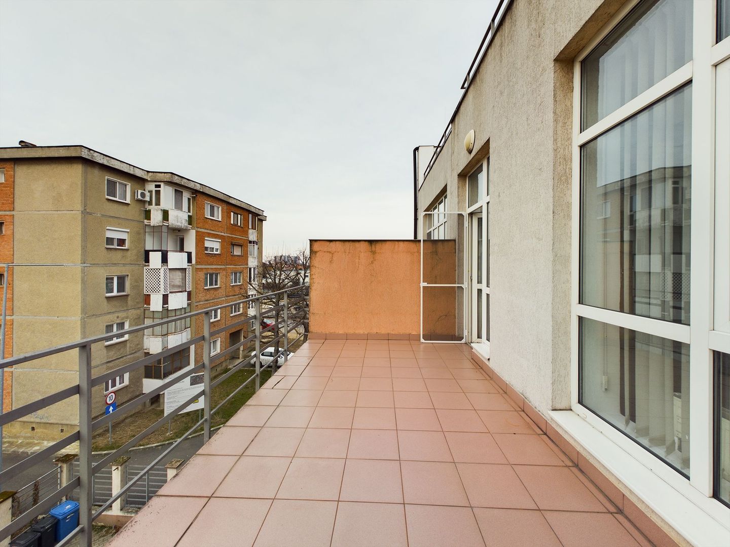 Spațiu comercial pe Banul Mărăcine - Poză 9