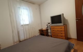 Casă 4 camere de închiriat | Curte mare | Dumbrăvița - Poză 7