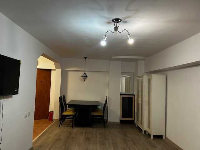 Închiriez apartament 3 camere modern, Unirii, luminos - Poză 3