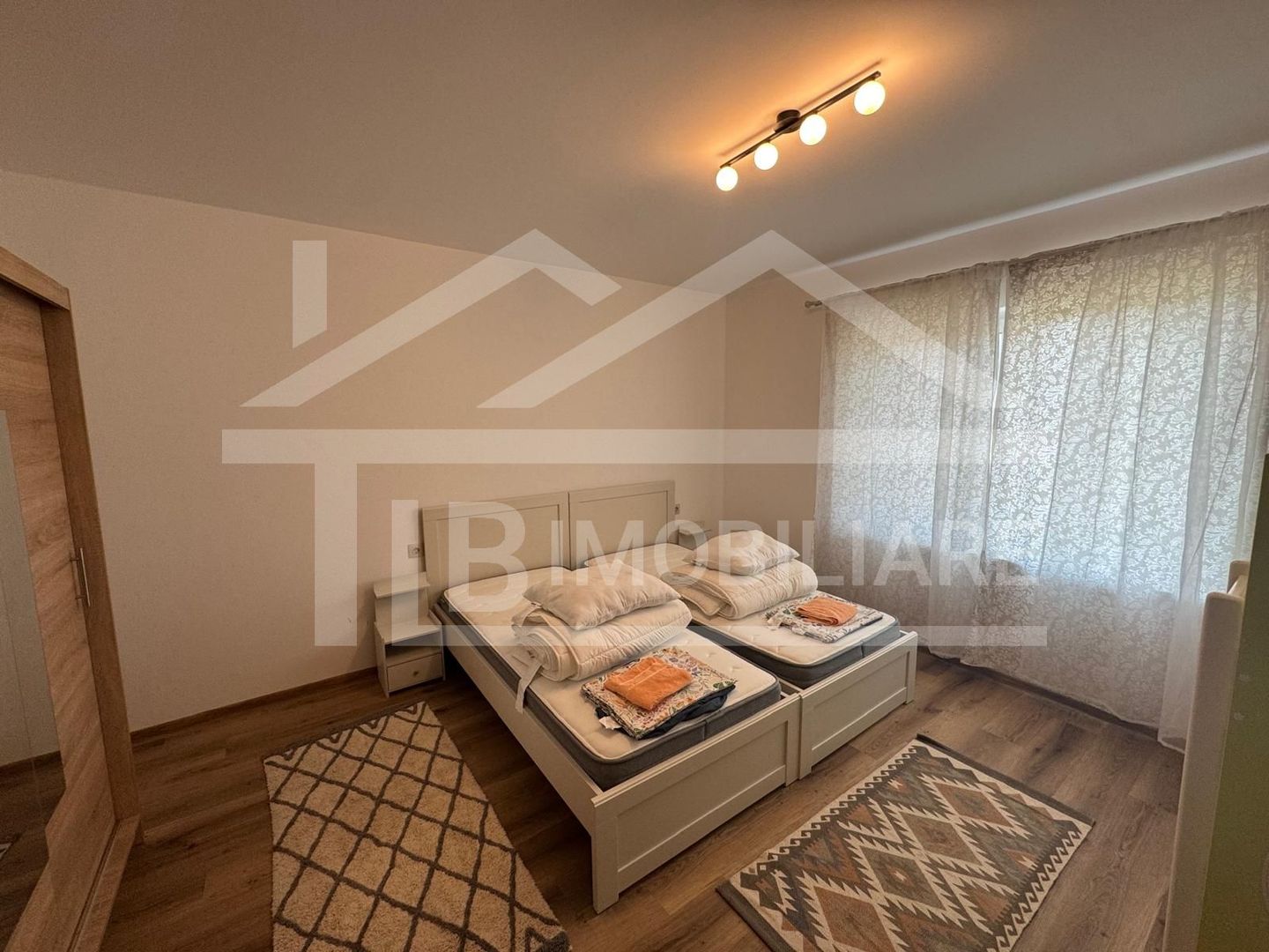 Casa individuala cu 5 camere, 100 mp, Zona Sangiorgiu de Mures - Poză 6