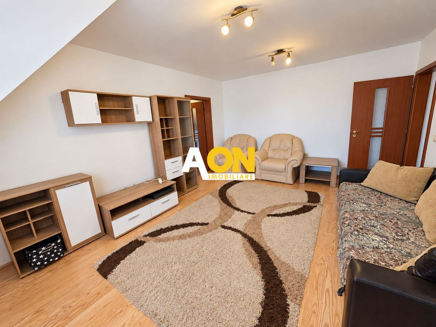 Apartament 2 camere, 60 mp, ultracentral. Pet Friendly! - Poză 2