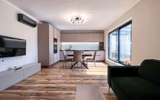 Apartament 3 camere, zona Ultracentral - Poză 1