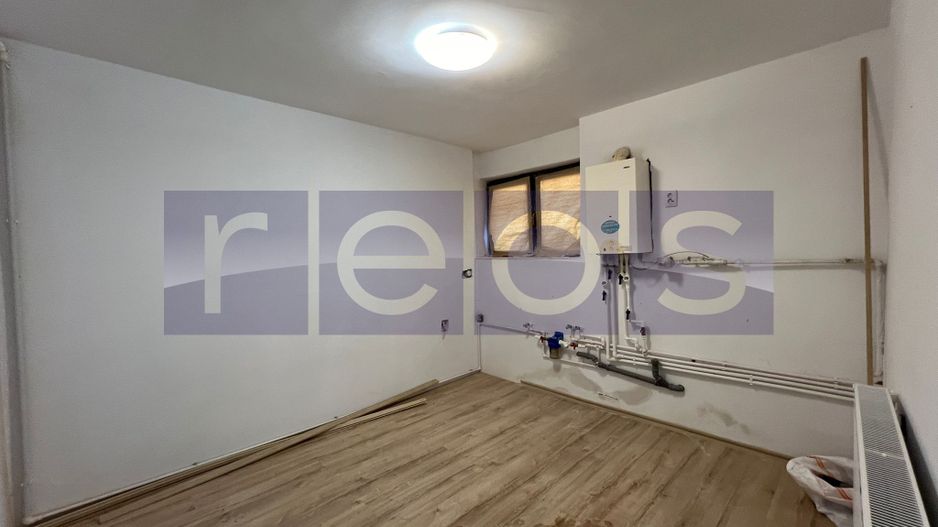 VANZARE STUDIO DUBLU 50MP DEMISOL BANU MANTA VICTORIEI CENTRALA PROPRIE - Poză 5