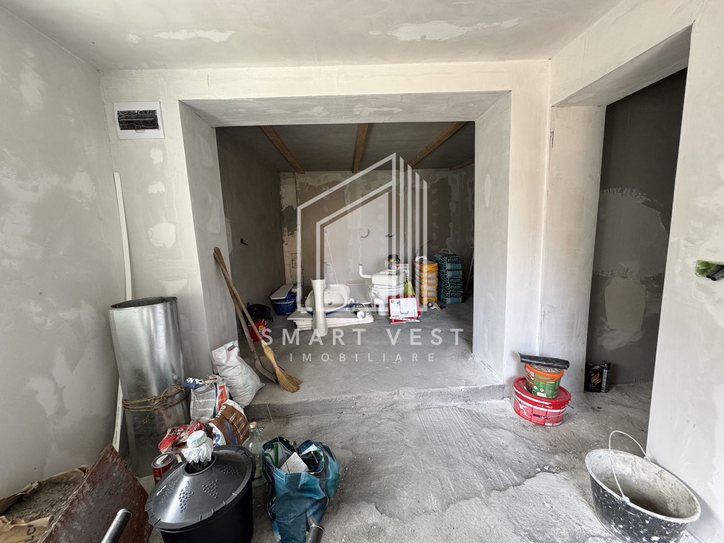 Casa semifinisata cu intrare comuna | 53 mp utili | Strada Luceafărul - Poză 5
