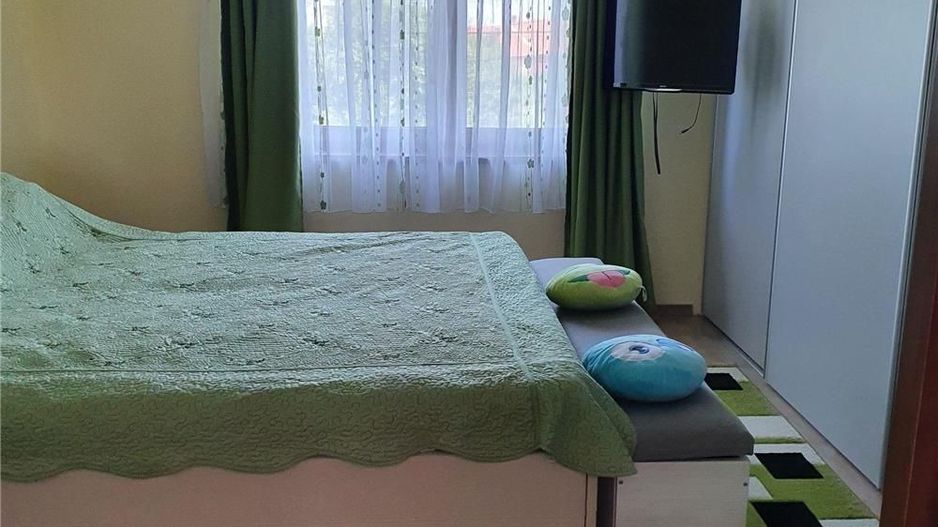 Apartament 3 camere etajul unei case zona Fabric - Poză 5