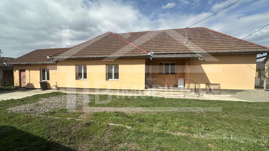 Casa individuala de vanzare, 107mp, 645mp teren, Zona Santana de Mures - Poză 2