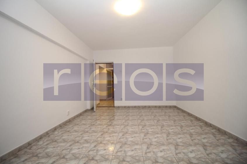 VANZARE 3 CAMERE | 2 BAI | ZONA DECEBAL - Poză 7